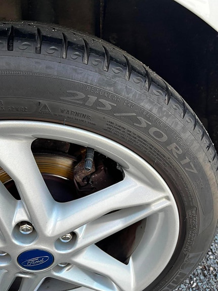 Ford C-Max 30 of 30
