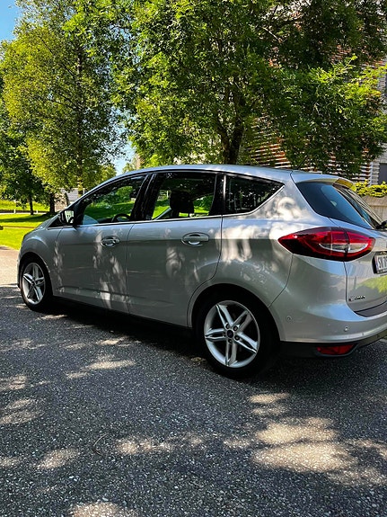 Ford C-Max 3 of 30