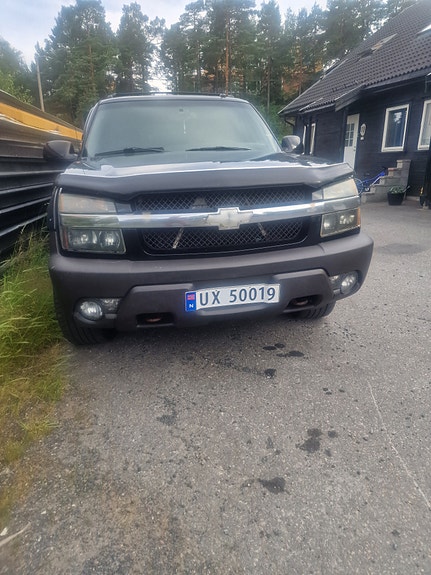Chevrolet Avalanche 5 of 5
