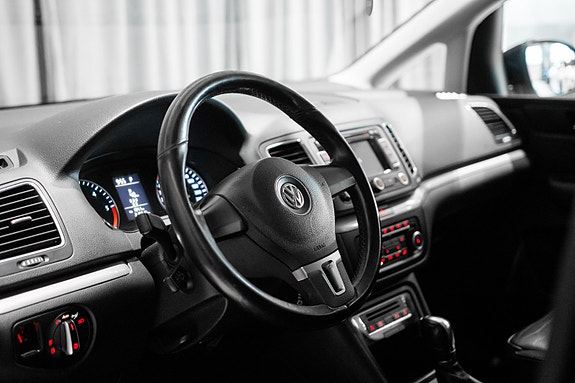 Volkswagen Sharan 29 of 30