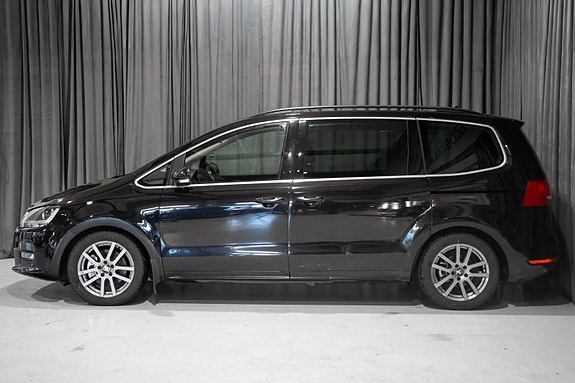 Volkswagen Sharan 3 of 30