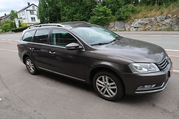 Volkswagen Passat 6 of 30
