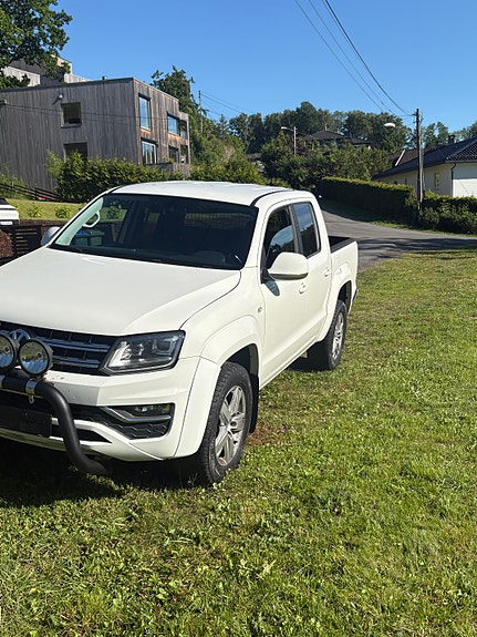 Volkswagen Amarok 3 of 5