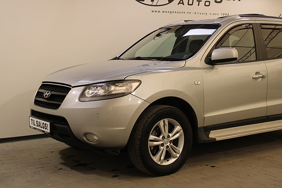 Hyundai Santa Fe 3 of 5