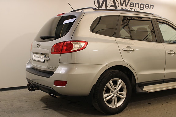 Hyundai Santa Fe 7 of 30