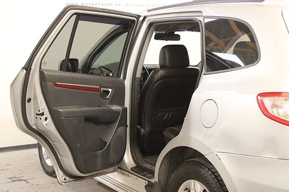 Hyundai Santa Fe 27 of 30