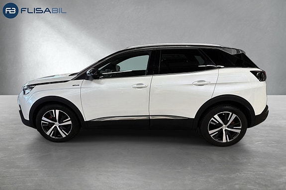 Peugeot 3008 2 of 5