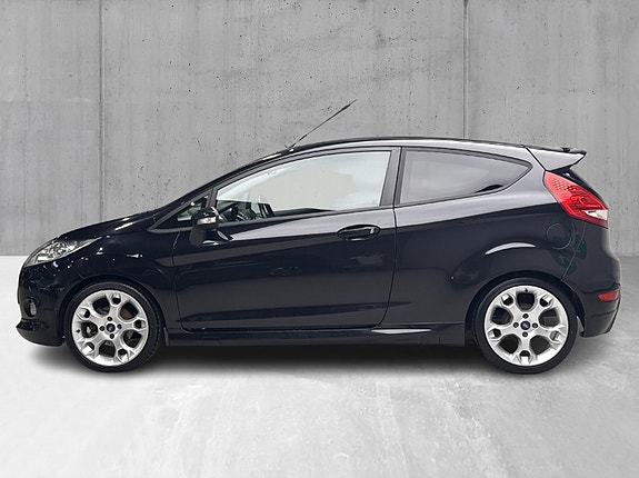 Ford Fiesta 5 of 5