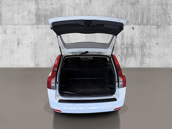 Volvo V50 5 of 20