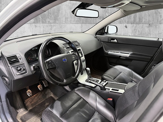 Volvo V50 8 of 20