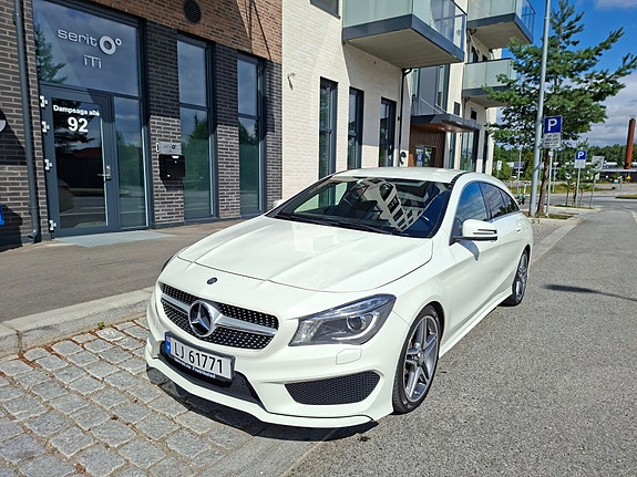 Mercedes-Benz CLA180 5 of 5