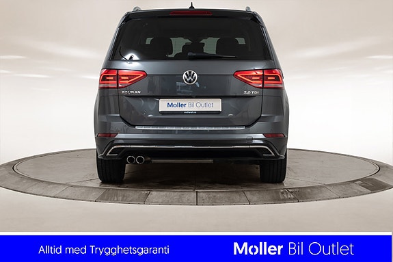 Volkswagen Touran 4 of 5