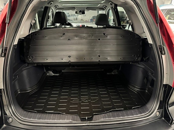 Honda CR-V 9 of 30