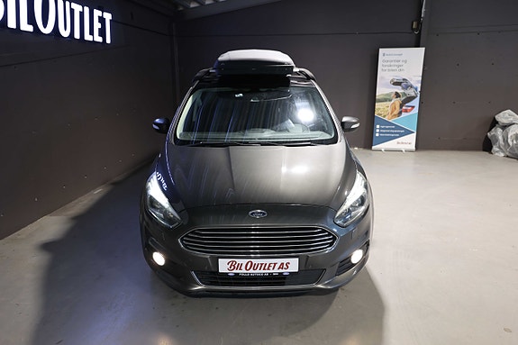 Ford S-MAX 2 of 30