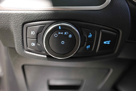 Ford S-MAX 12 of 30
