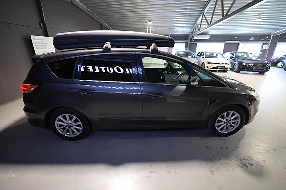 Ford S-MAX 5 of 30