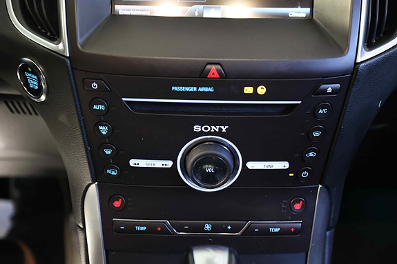 Ford S-MAX 23 of 30