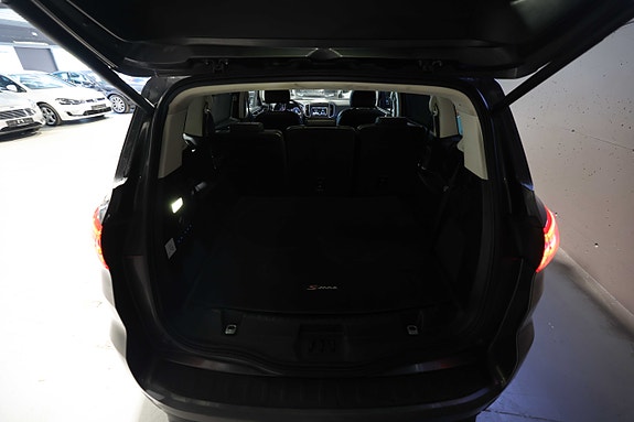 Ford S-MAX 29 of 30