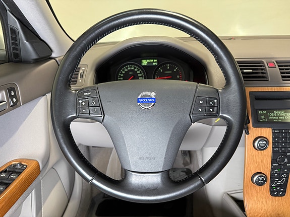 Volvo S40 21 of 26