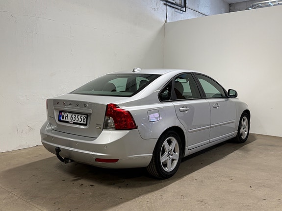 Volvo S40 8 of 26