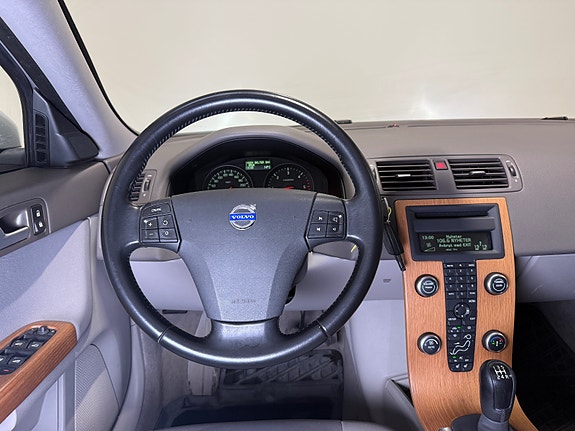 Volvo S40 22 of 26