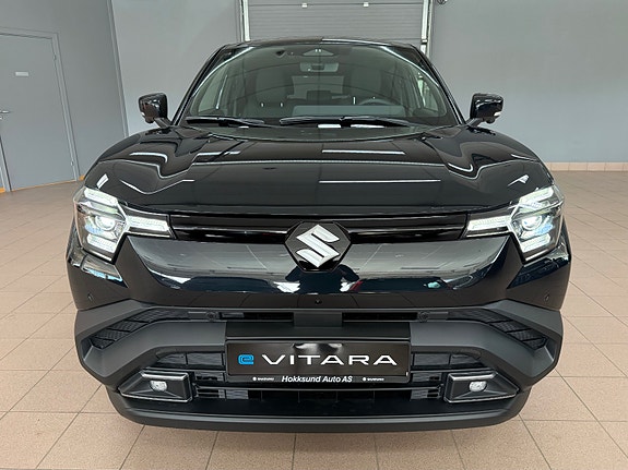 Suzuki eVitara 3 of 5