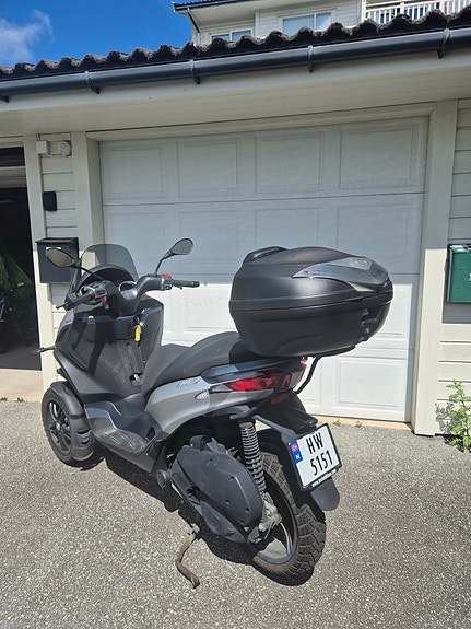 Piaggio MP3 300 HPE 5 of 6