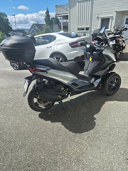Piaggio MP3 300 HPE 6 of 6