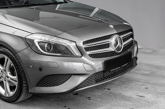 Mercedes-Benz A-Klasse 2 of 5