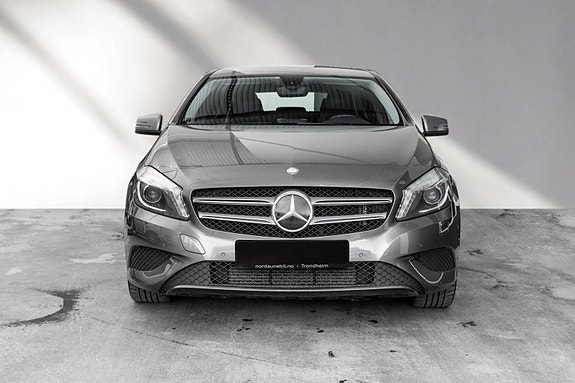 Mercedes-Benz A-Klasse 3 of 5