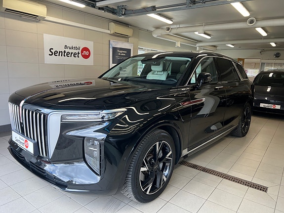 Hongqi E-HS9 2 of 5
