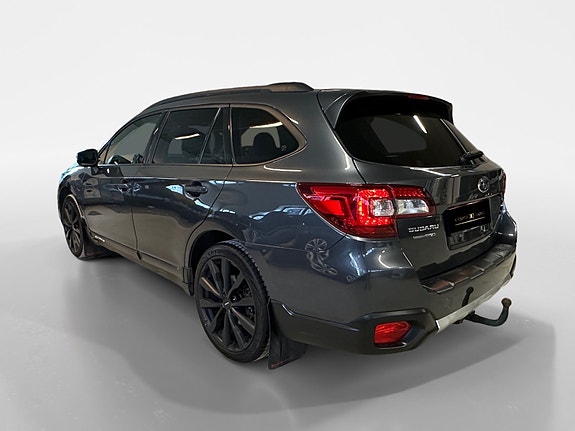 Subaru Outback 4 of 5