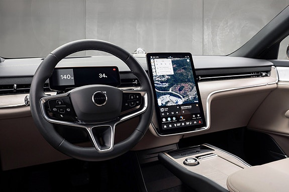 Volvo EX90 29 of 30