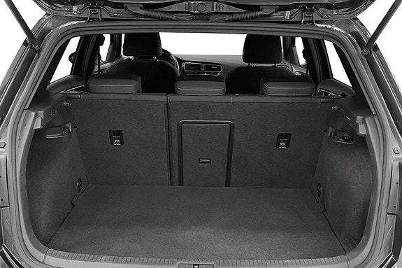 Volkswagen Golf VII 5 of 5