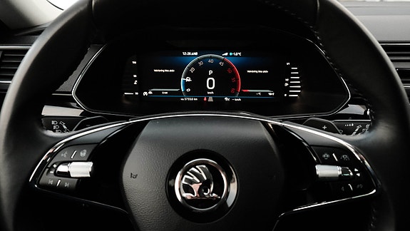 Skoda Superb 29 of 30