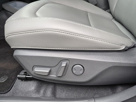 Kia EV3 9 of 30