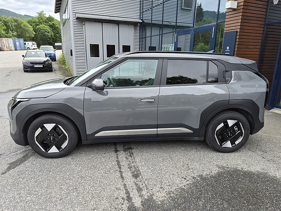 Kia EV3 5 of 5