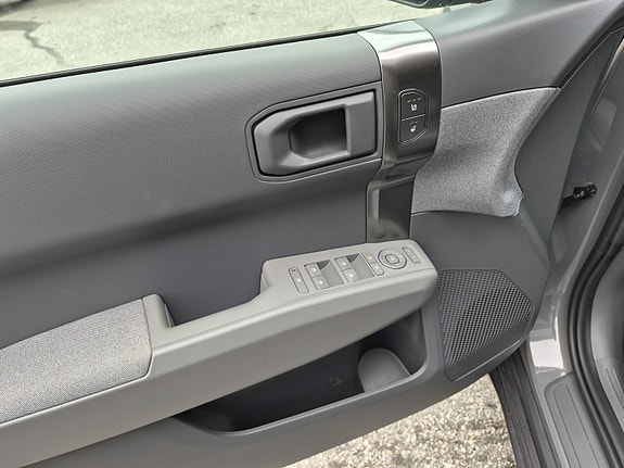 Kia EV3 6 of 30