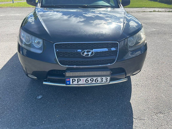 Hyundai Santa Fe 3 of 5