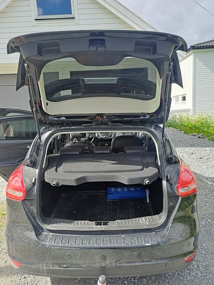 Ford Focus 3 of 5