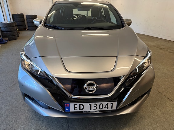 Nissan Leaf 8 of 19