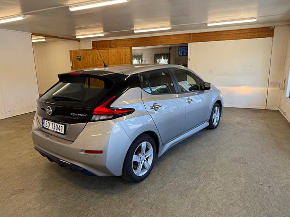 Nissan Leaf 5 of 5