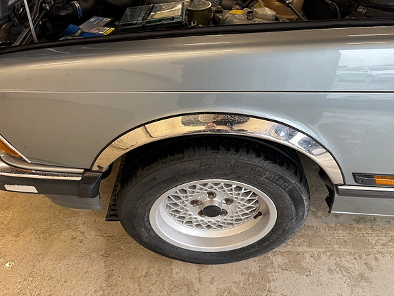 BMW 732i 25 of 25