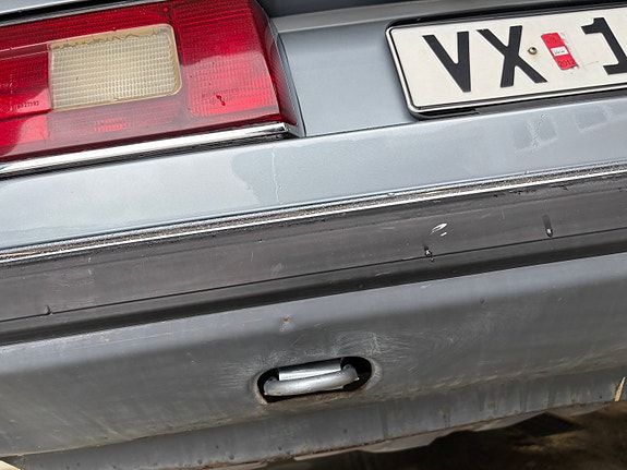 BMW 732i 10 of 25