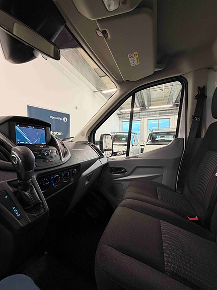 Ford Transit 16 of 30