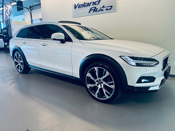 Volvo V90 Cross Country 5 of 5
