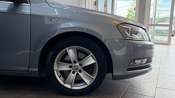 Volkswagen Passat 4 of 5