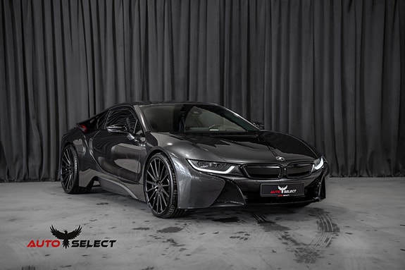 BMW i8 4 of 5