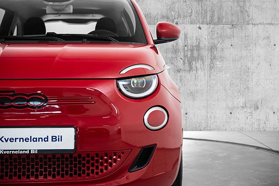Fiat 500e 9 of 22