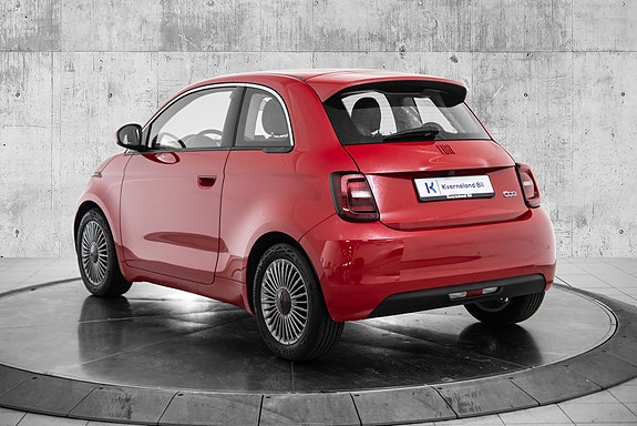 Fiat 500e 3 of 5